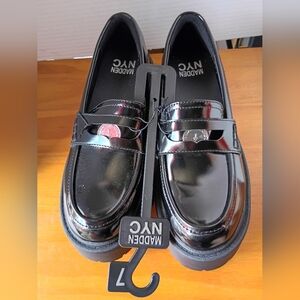 Madden NYC Black Patent Slip On Platform Loafer Womens Size 7